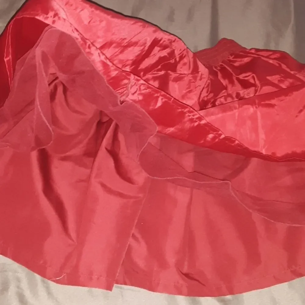 GAP Red Holiday Skirt size 6/7